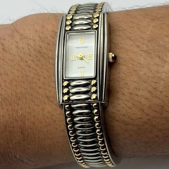 Stunning Silver Vernier Watch - Picture 1 of 4